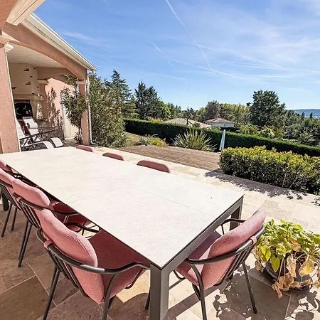 Monfabes By Interhome *