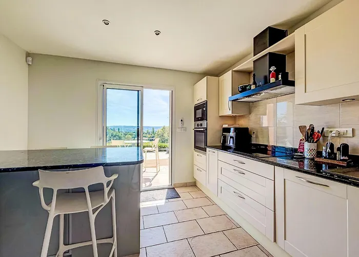 וילה Monfabes By Interhome וילנב-סור-לו